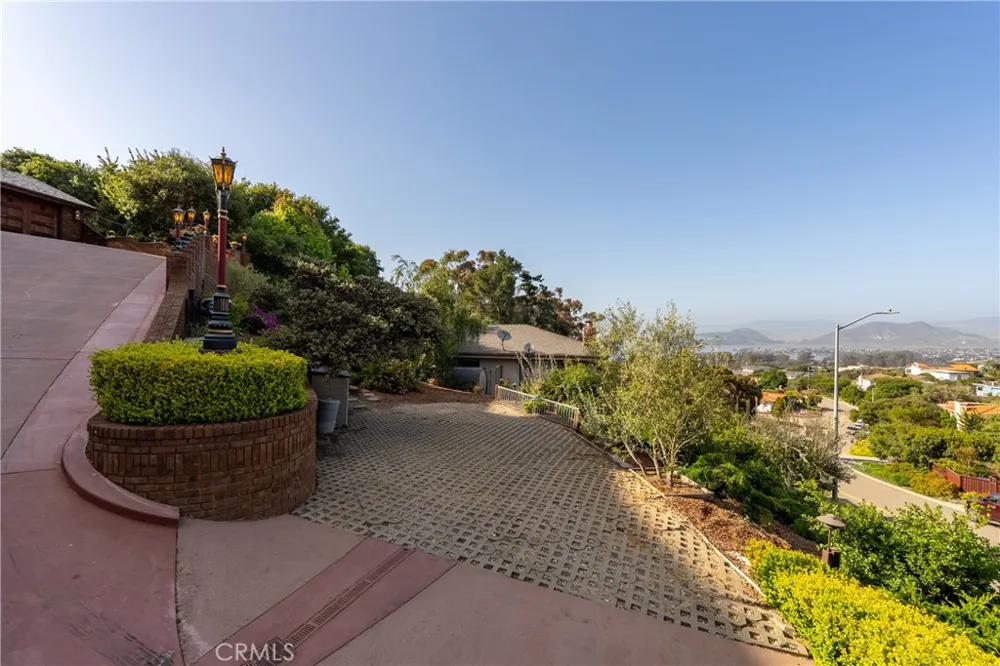 2743 Rodman Drive Los Osos, CA 93402
