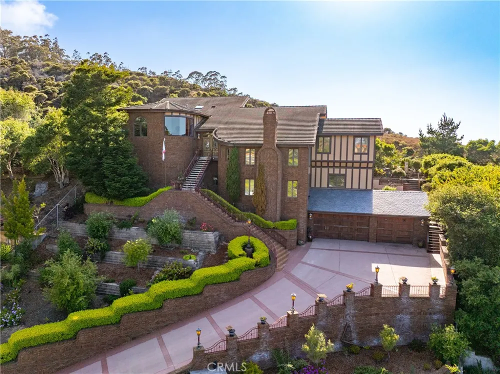 2743 Rodman Drive Los Osos, CA 93402