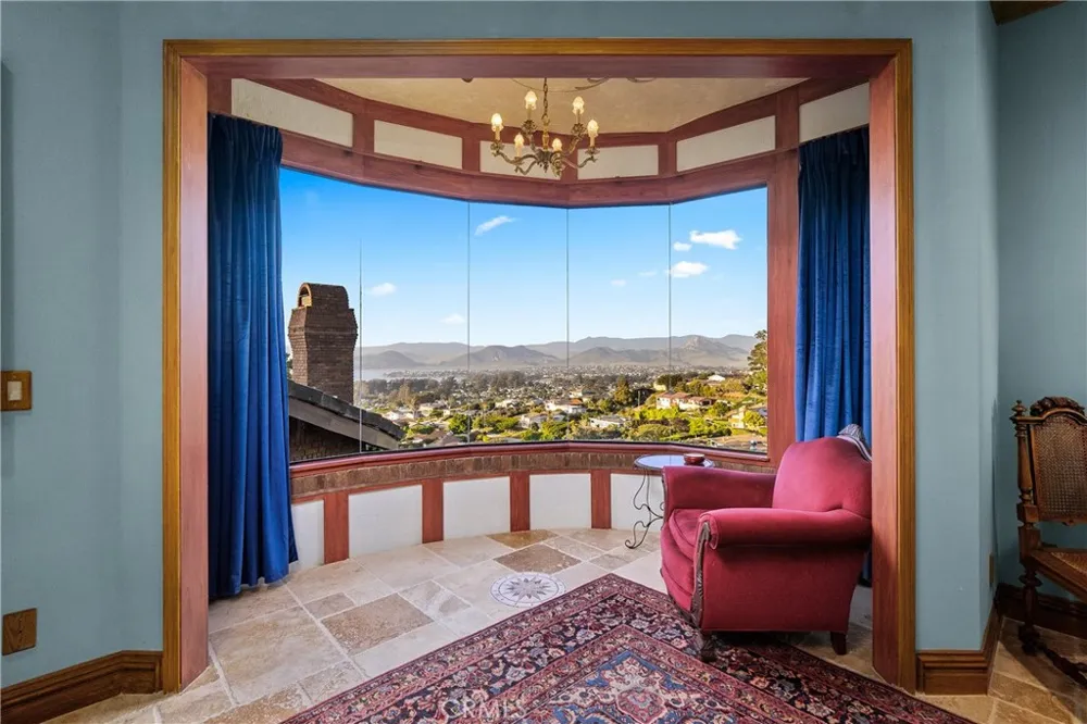2743 Rodman Drive Los Osos, CA 93402