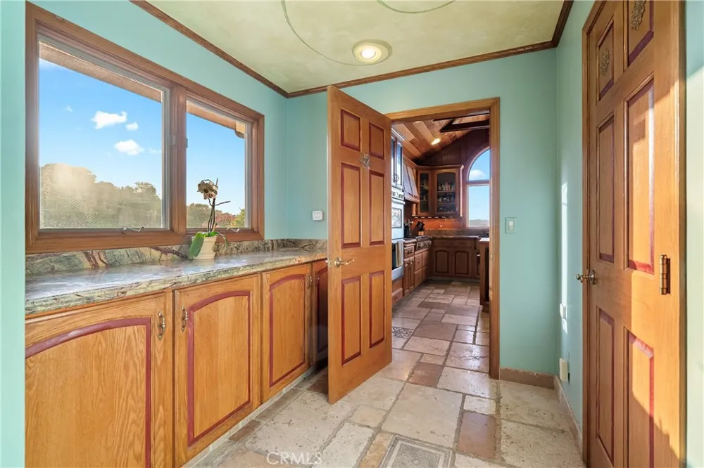 2743 Rodman Drive Los Osos, CA 93402