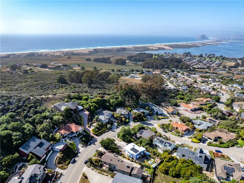 2743 Rodman Drive Los Osos, CA 93402