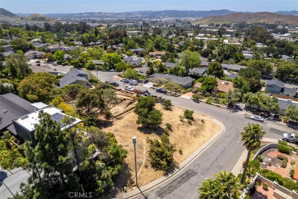 1636 Encino Ct San Luis Obispo, CA 93401