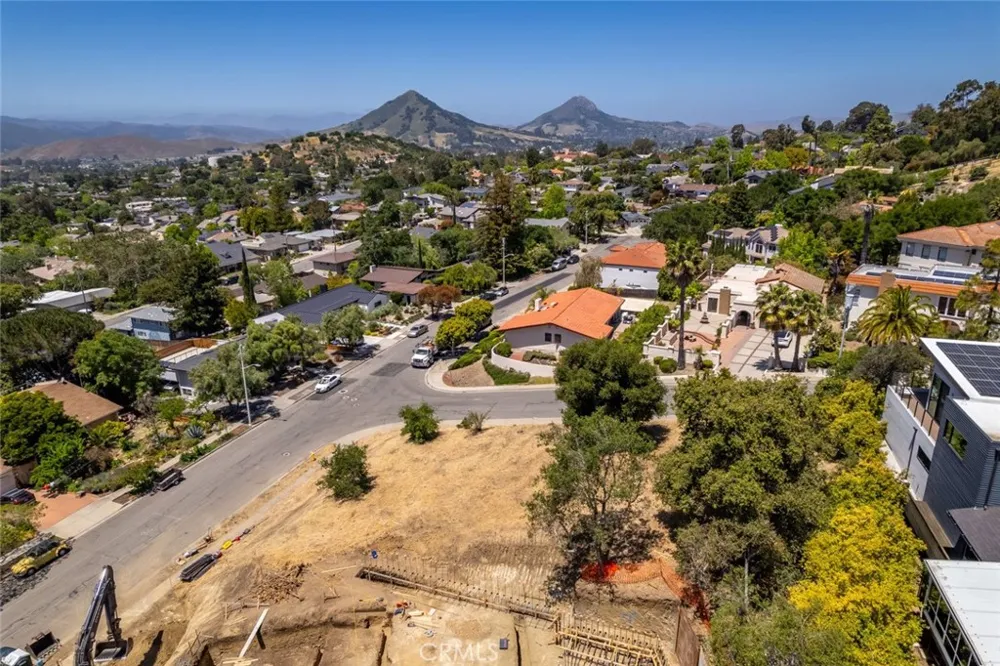 1636 Encino Ct San Luis Obispo, CA 93401
