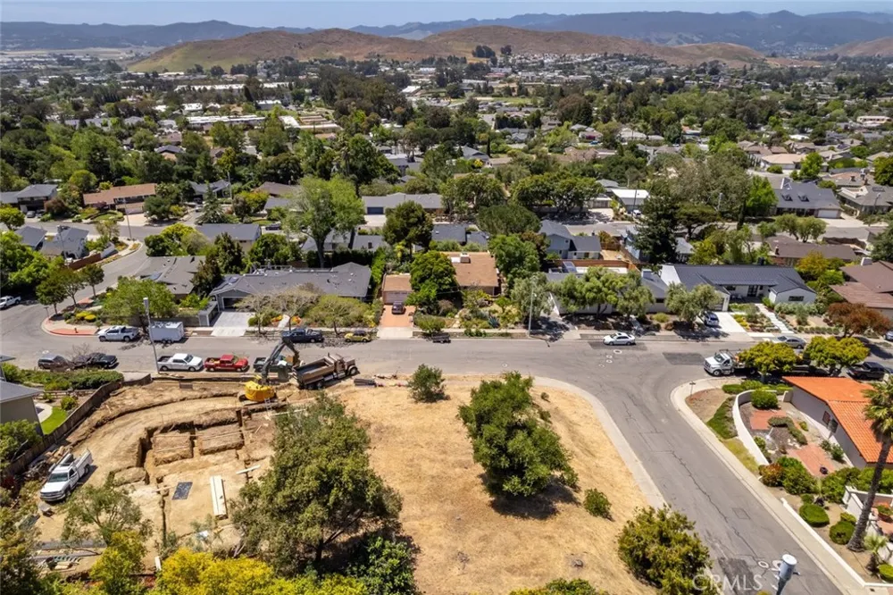1636 Encino Ct San Luis Obispo, CA 93401
