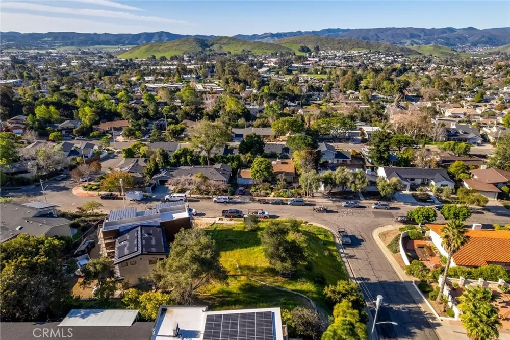 1636 Encino Ct San Luis Obispo, CA 93401