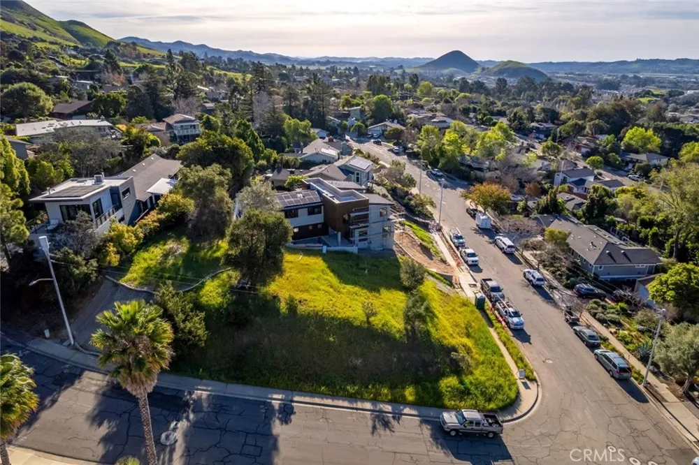 1636 Encino Ct San Luis Obispo, CA 93401