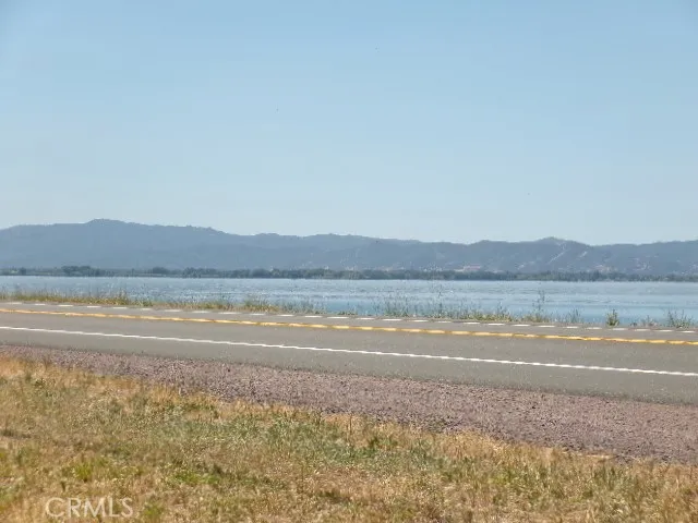 6902 Frontage Road Lucerne, CA 95458