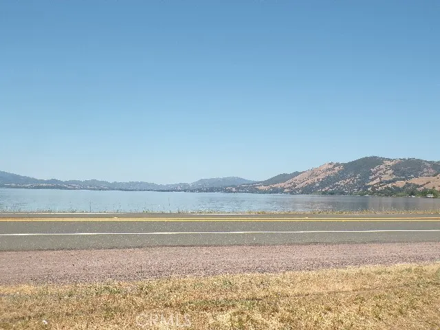6902 Frontage Road Lucerne, CA 95458