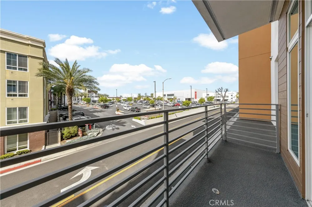 168 S Monterey Street #313 Alhambra, CA 91801