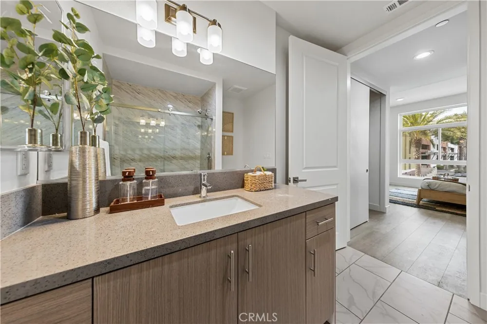 168 S Monterey Street #313 Alhambra, CA 91801