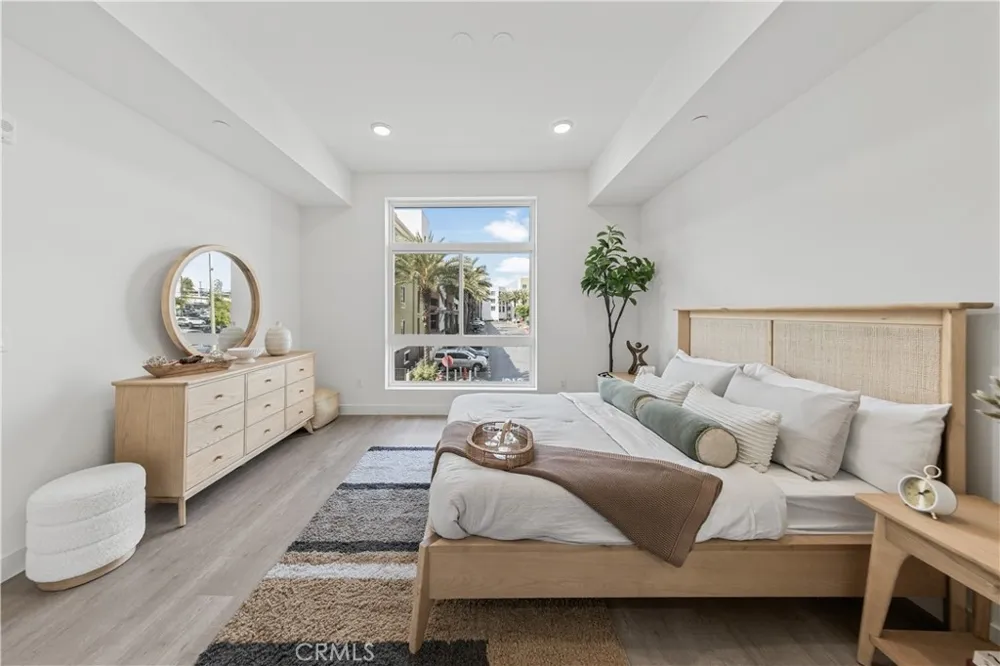 168 S Monterey Street #313 Alhambra, CA 91801