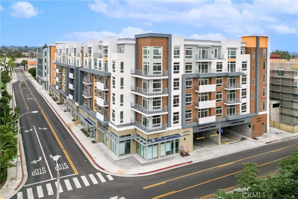 168 S Monterey Street #313 Alhambra, CA 91801