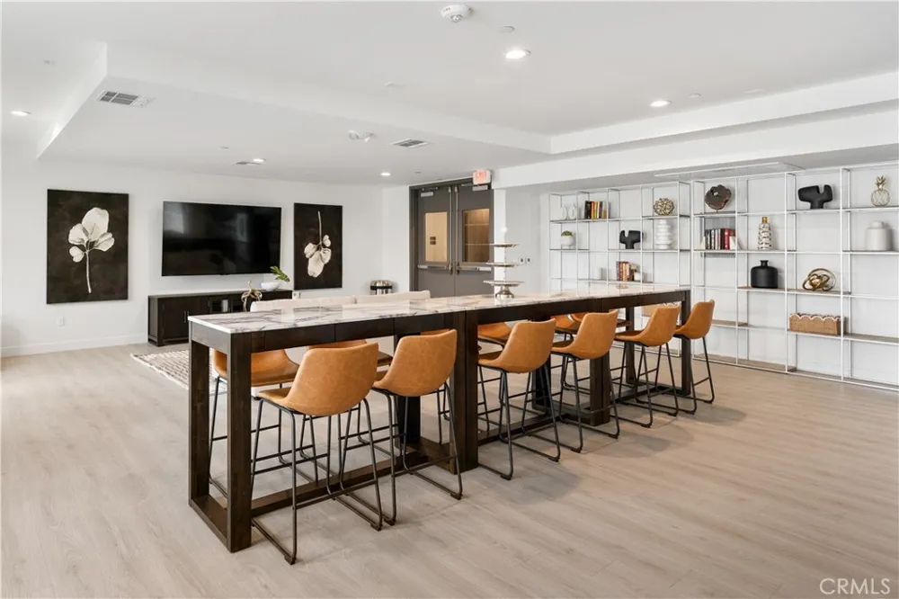 168 S Monterey Street #313 Alhambra, CA 91801