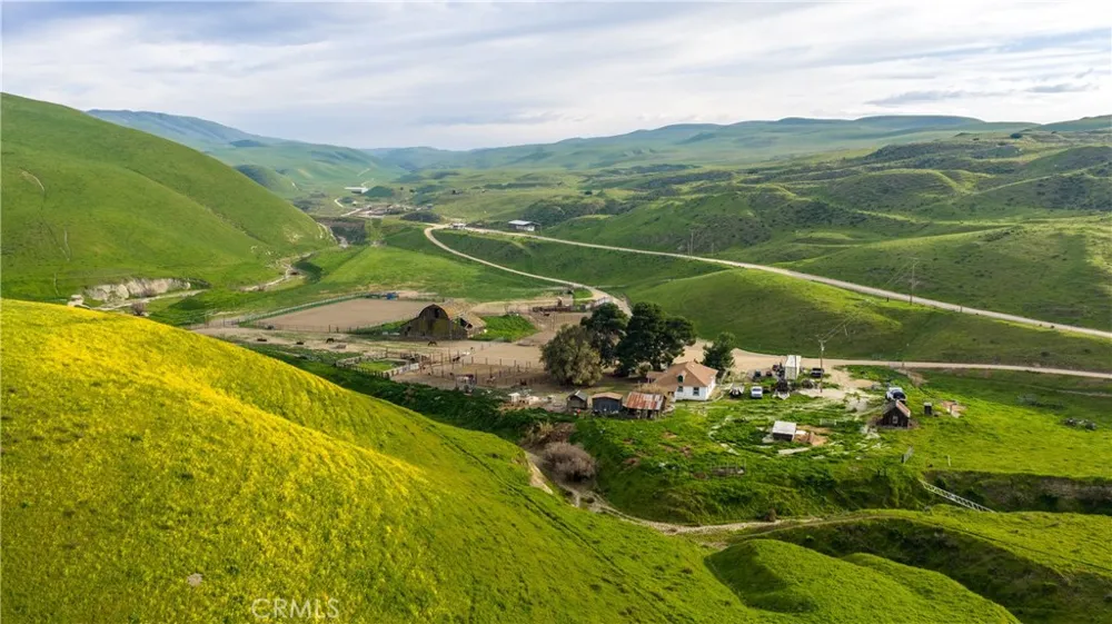 8050 Bitterwater Road Shandon, CA 93461