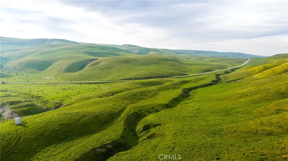 8050 Bitterwater Road Shandon, CA 93461