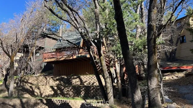 32903 Canyon Drive Green Valley Lake, CA 92341