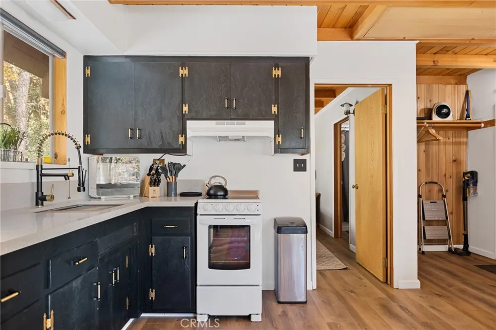 32903 Canyon Drive Green Valley Lake, CA 92341
