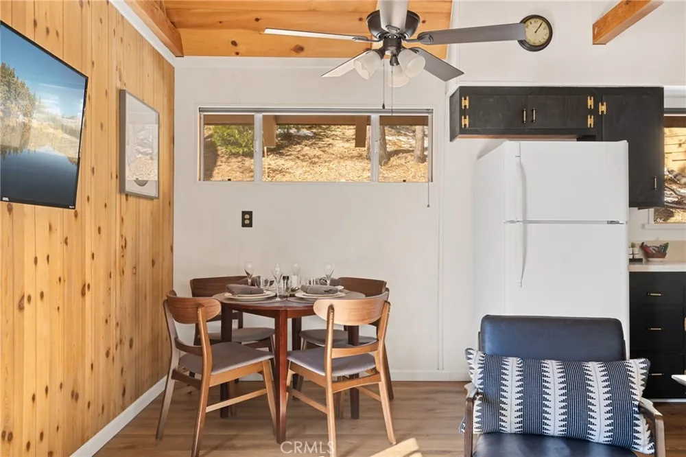 32903 Canyon Drive Green Valley Lake, CA 92341