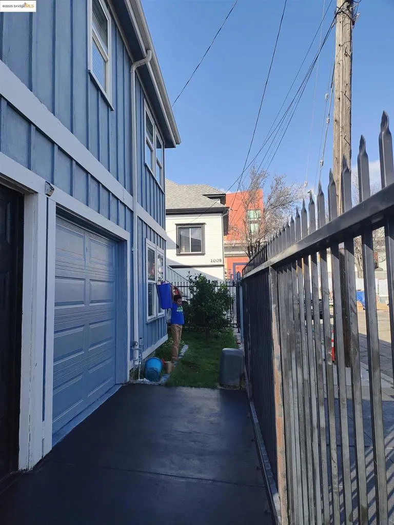 3532 San Leandro St Oakland, CA 94601