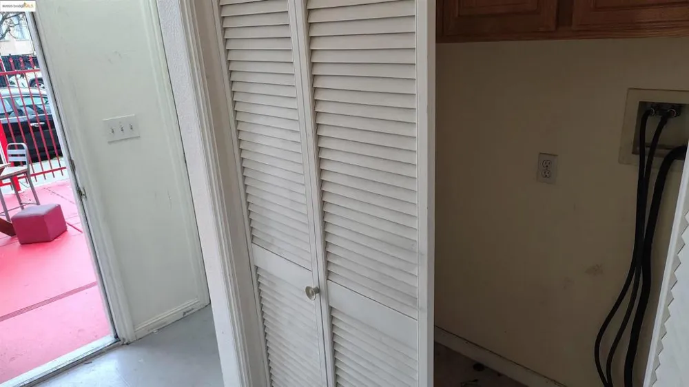 3532 San Leandro St Oakland, CA 94601