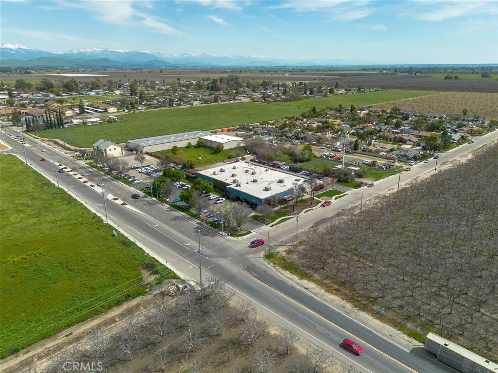 896 Mariposa Avenue Visalia, CA 93292