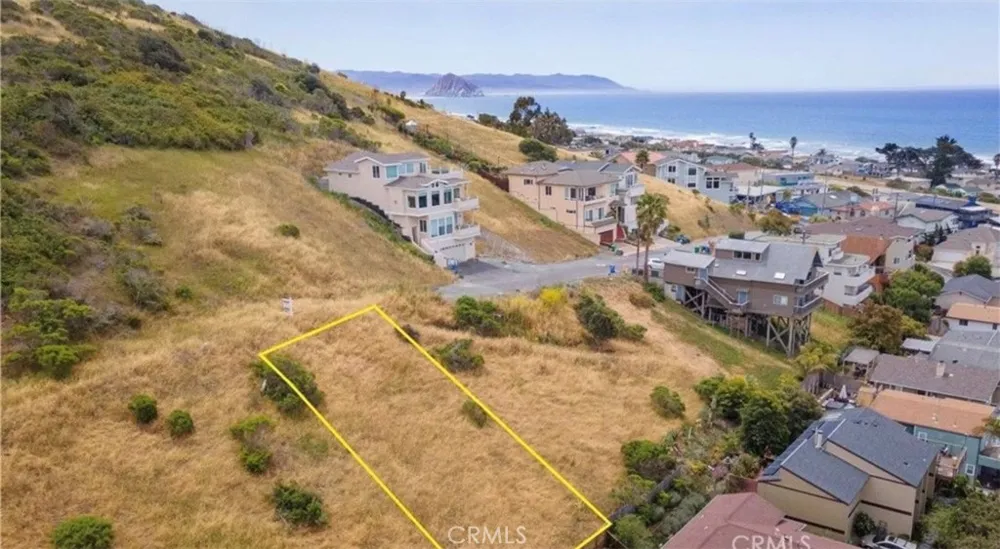 325 Cerro Gordo Avenue Cayucos, CA 93430
