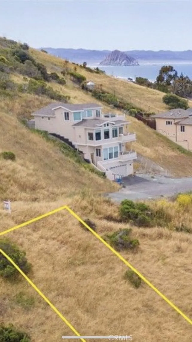 325 Cerro Gordo Avenue Cayucos, CA 93430
