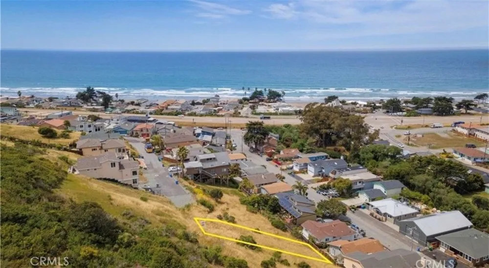 325 Cerro Gordo Avenue Cayucos, CA 93430