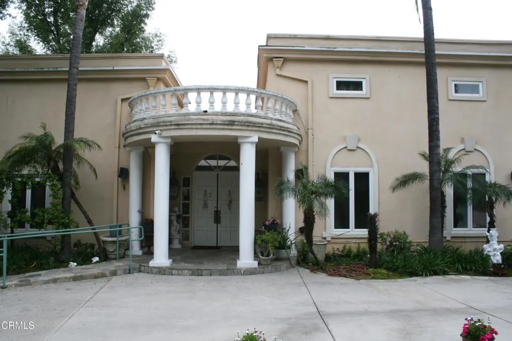 500 Georgian Road La Canada Flintridge, CA 91011