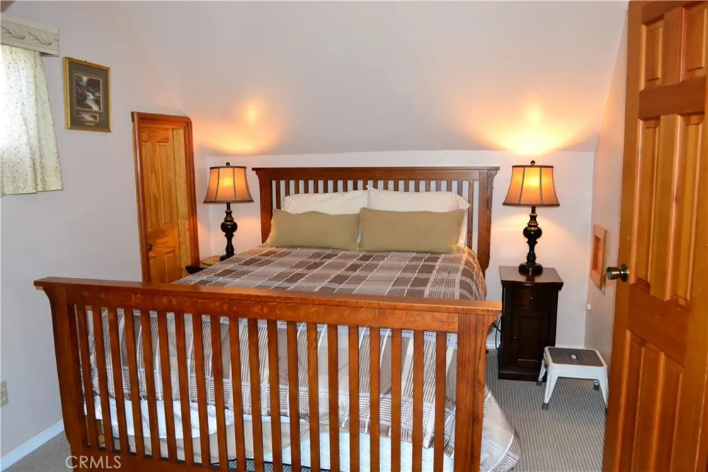 15433 Acacia Way Pine Mountain Club, CA 93225