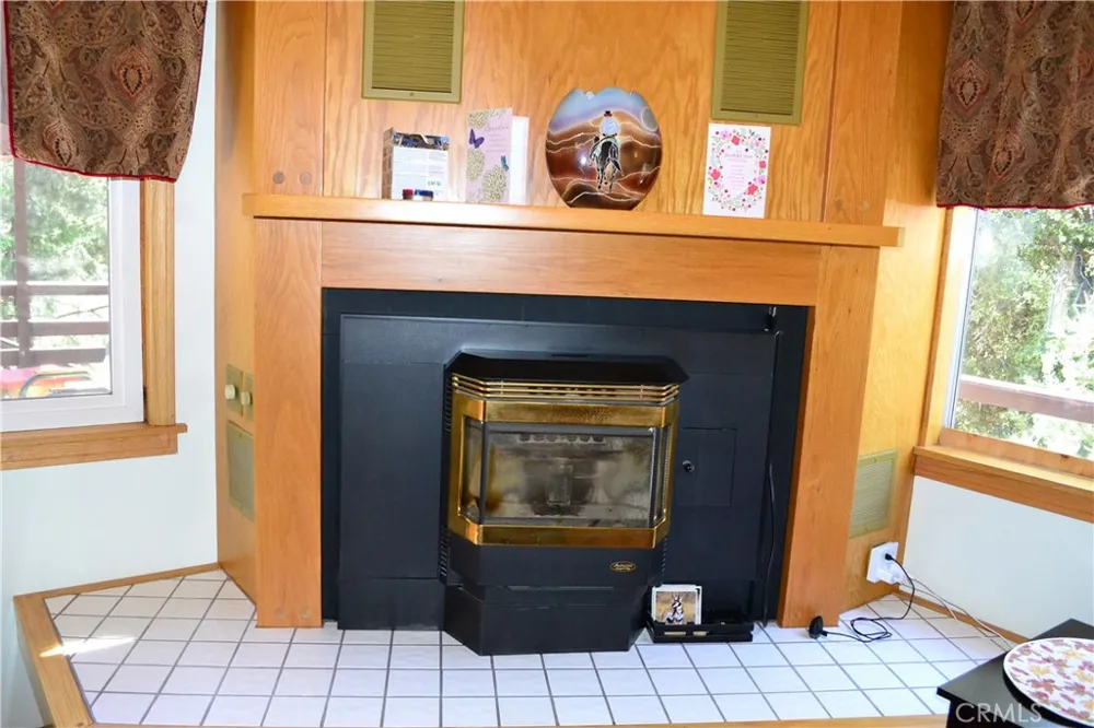 15433 Acacia Way Pine Mountain Club, CA 93225