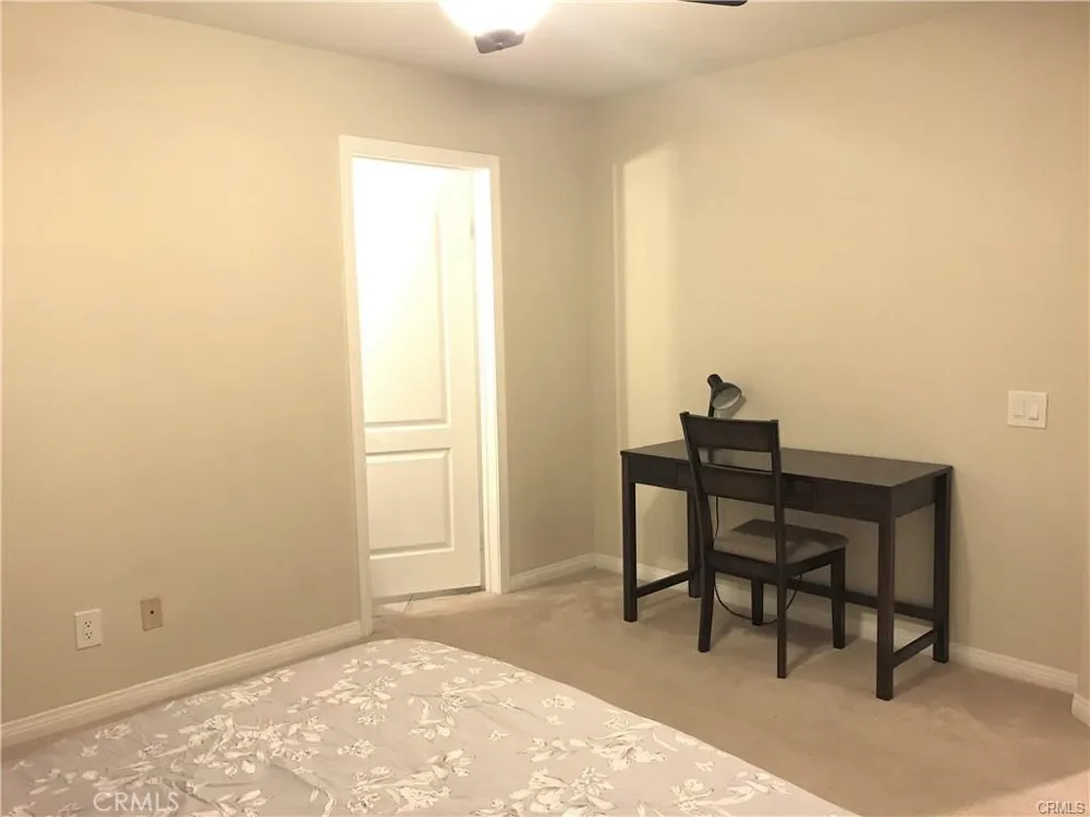 735 Alabama Street Huntington Beach, CA 92648