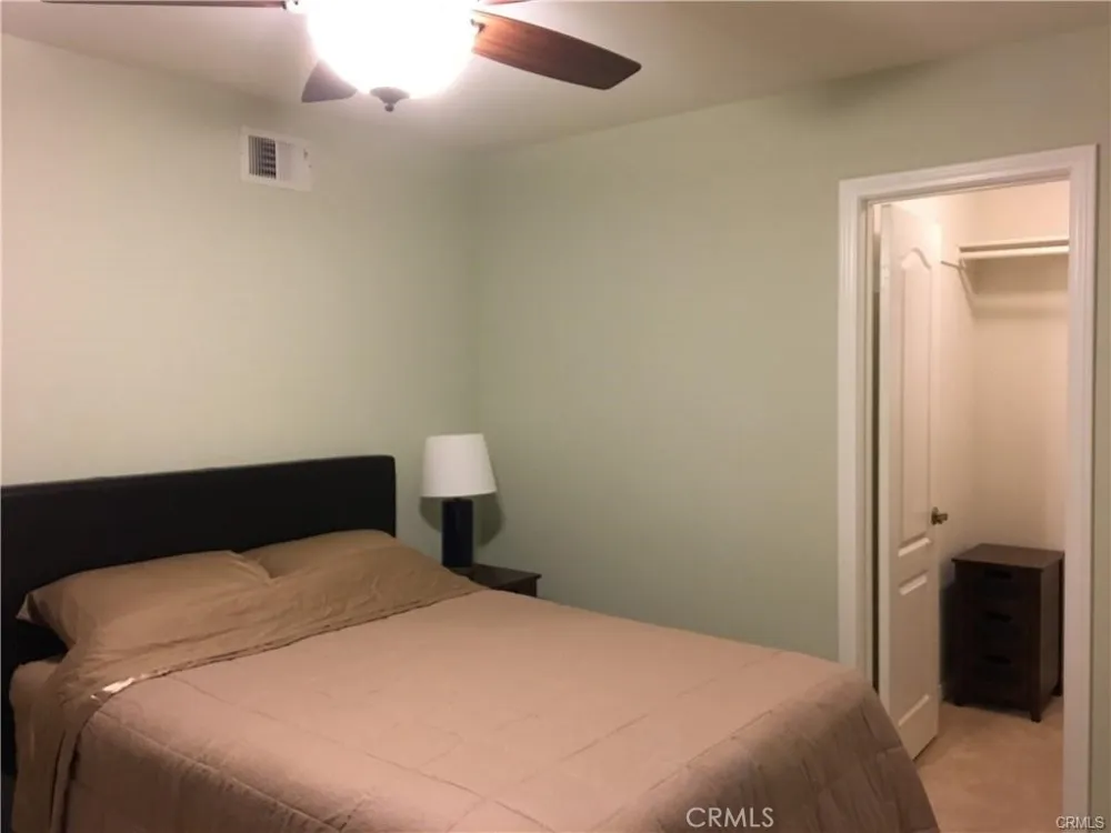 735 Alabama Street Huntington Beach, CA 92648