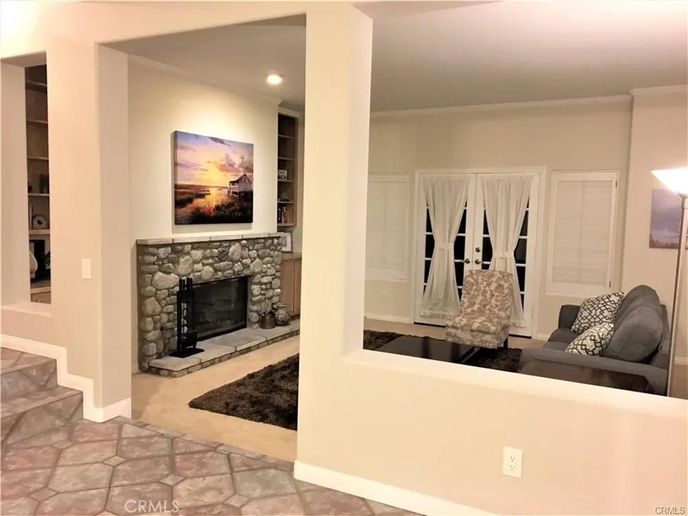 735 Alabama Street Huntington Beach, CA 92648