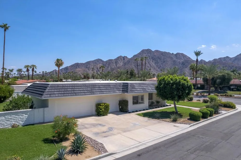 45480 Via Corona Indian Wells, CA 92210