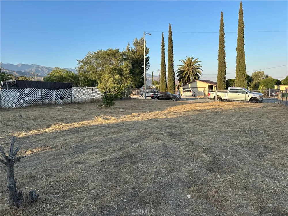 Almond Way Banning, CA 92220