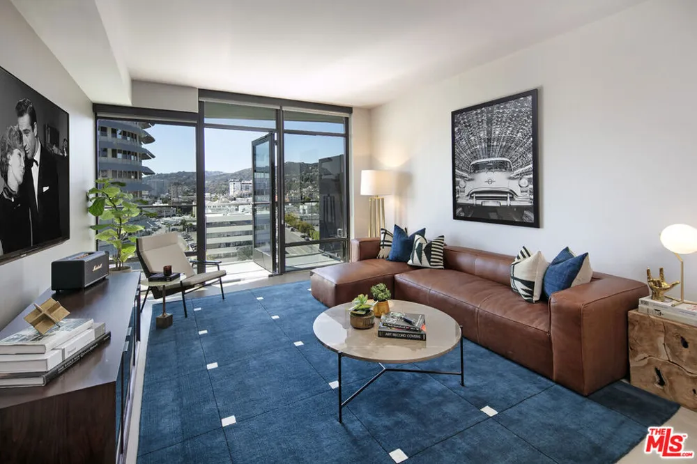 1755 Argyle Avenue #1005 Los Angeles, CA 90028