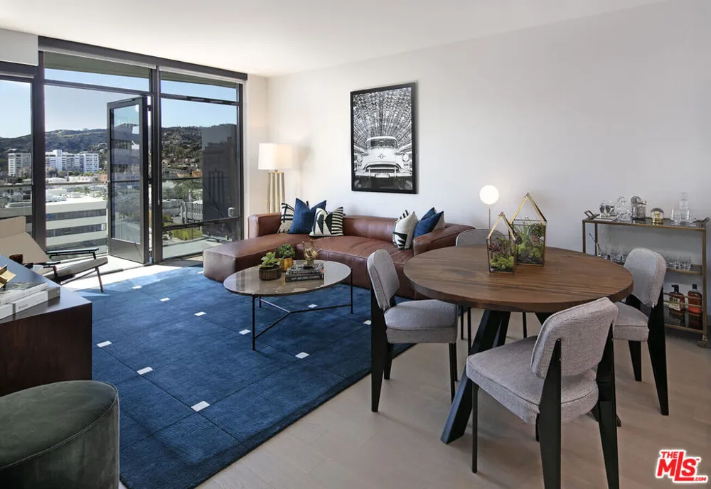 1755 Argyle Avenue #1005 Los Angeles, CA 90028