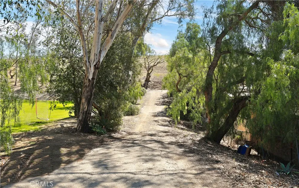 5231 Highland Yorba Linda, CA 92886