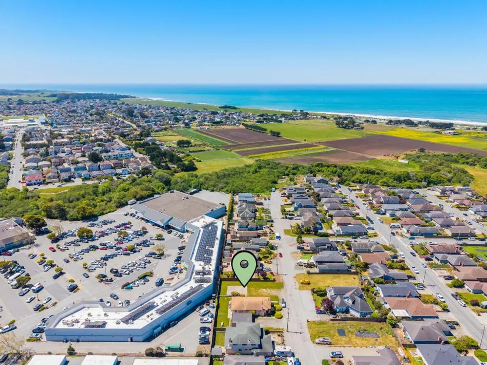 411 Belleville Half Moon Bay, CA 94019
