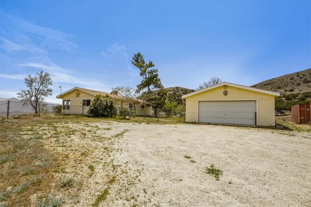 34525 Red Rover Mine Road Acton, CA 93510
