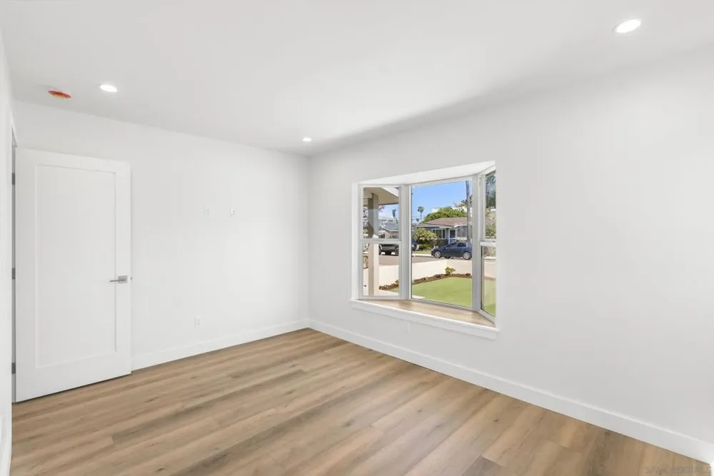 291 Ebony Avenue Imperial Beach, CA 91932