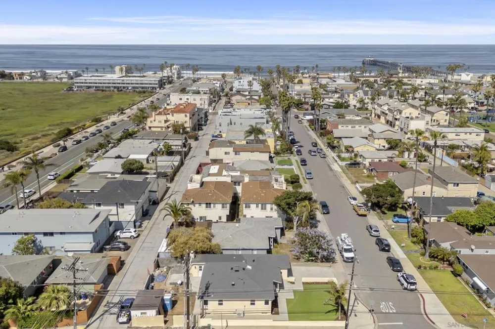 291 Ebony Avenue Imperial Beach, CA 91932