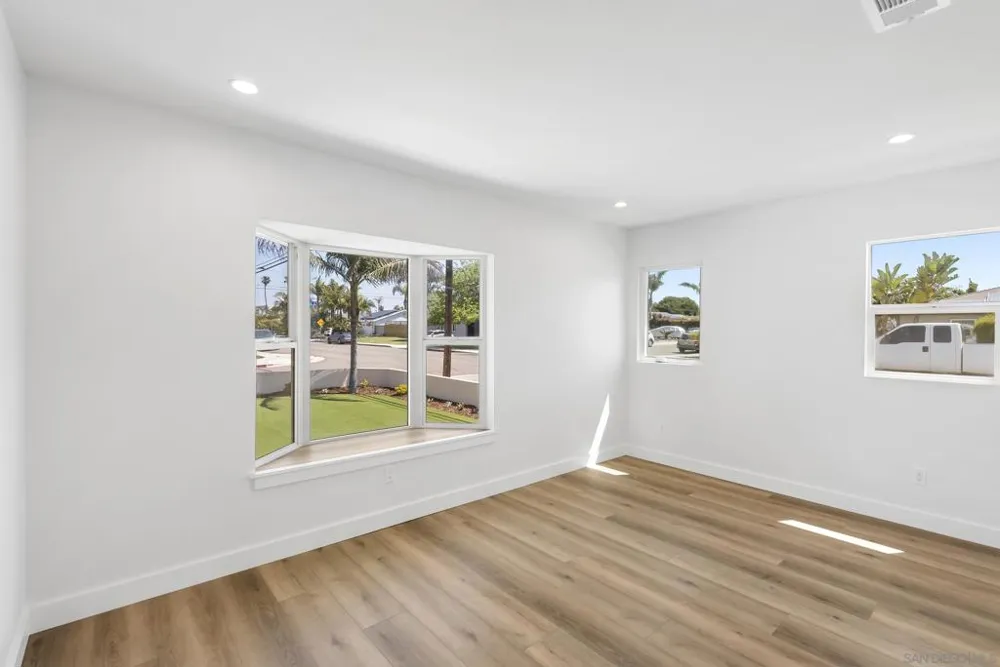 291 Ebony Avenue Imperial Beach, CA 91932