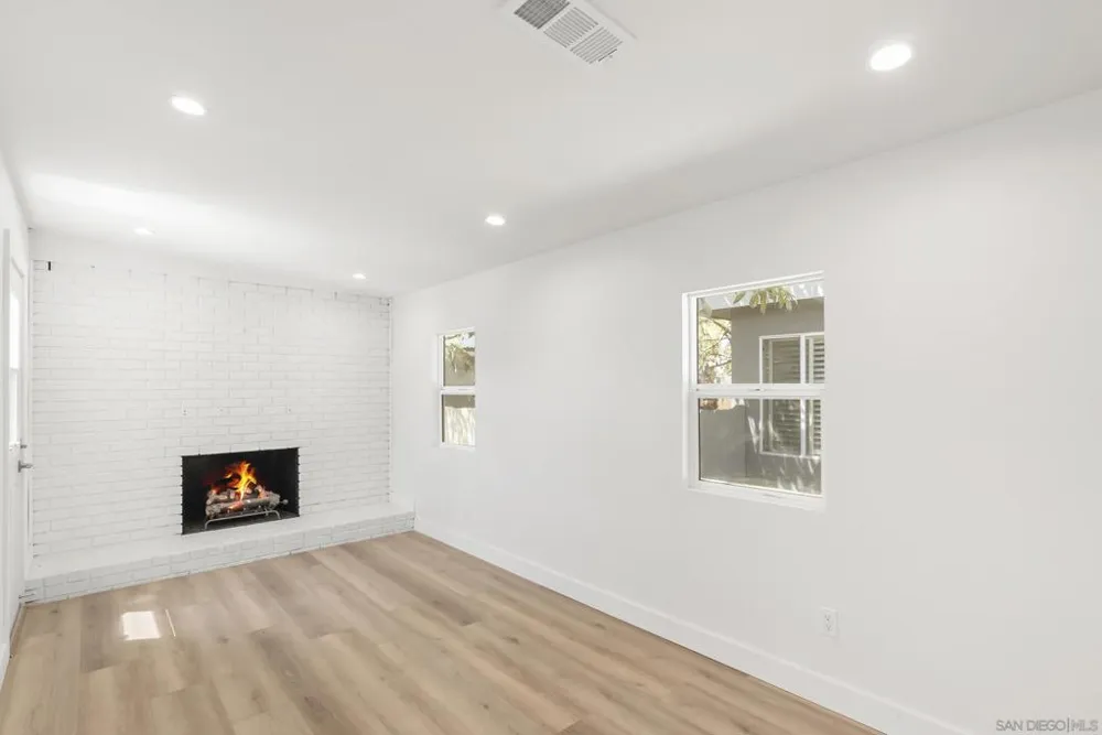 291 Ebony Avenue Imperial Beach, CA 91932