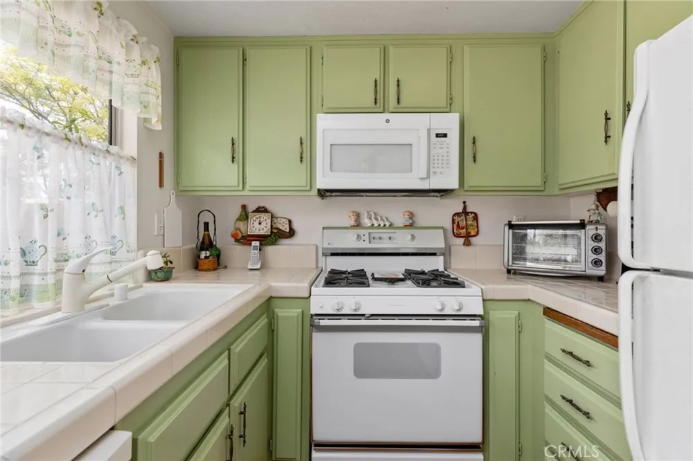 672 La Quinta Drive Banning, CA 92220