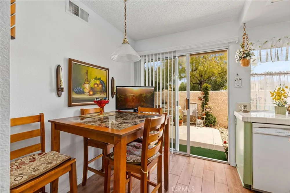 672 La Quinta Drive Banning, CA 92220