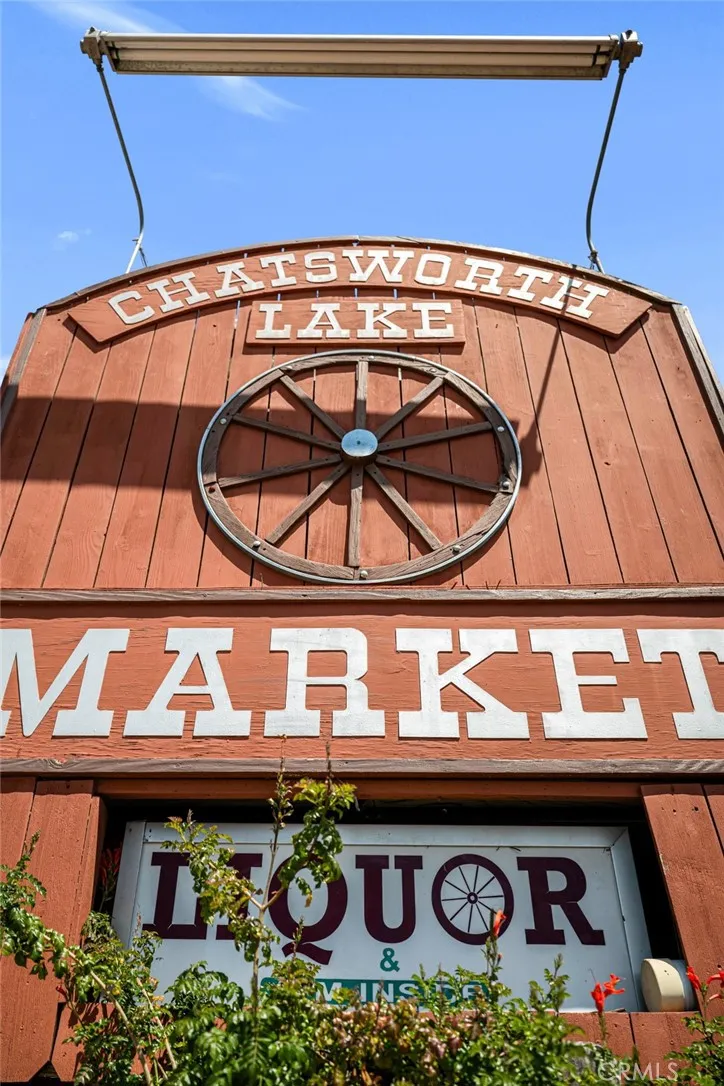 Lake Manor Chatsworth, CA 91311