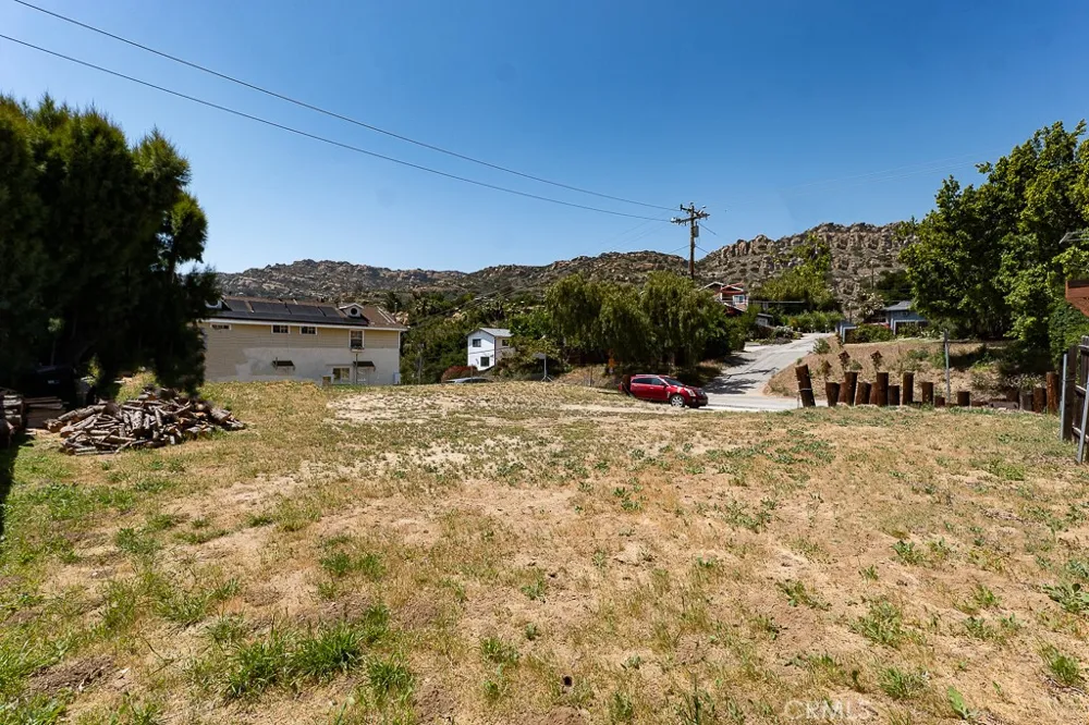 Lake Manor Chatsworth, CA 91311