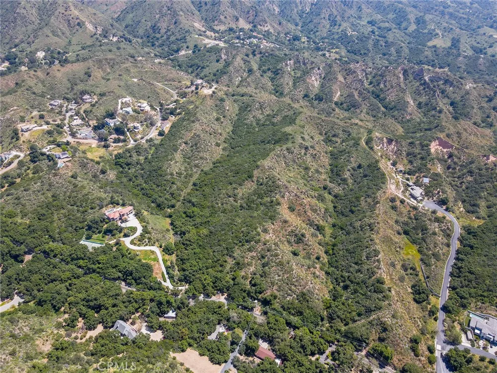 Chris Lane Trabuco Canyon, CA 92679
